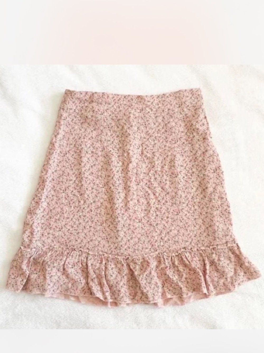 Brandy Melville Pink Floral Ruffle-Hem Mini Skirt